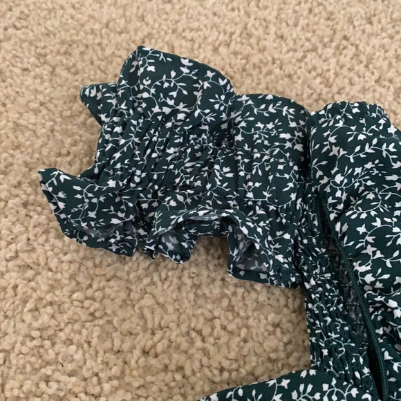 NEW Shein Floral Shirred Cutout Dress - Picture 4 of 4